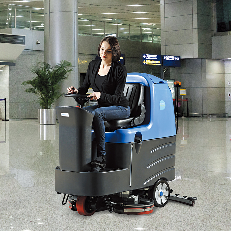 如何正確維護保養(yǎng)洗地車？