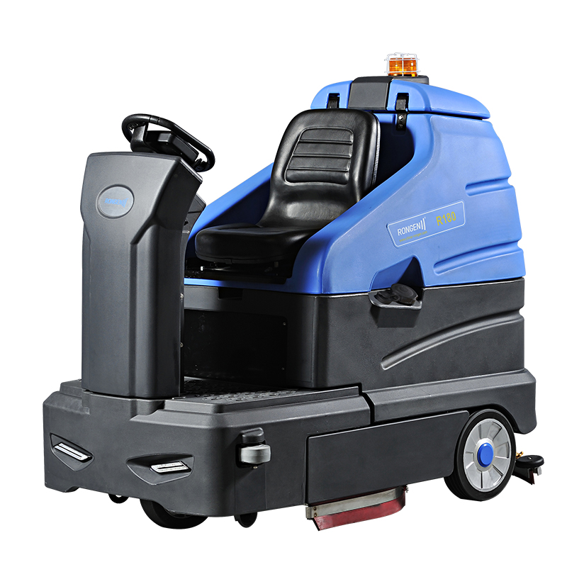 物業(yè)地下車庫使用洗地機(jī)的幾大優(yōu)勢