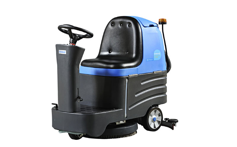 駕駛式洗地機讓保潔公司“如虎添翼”