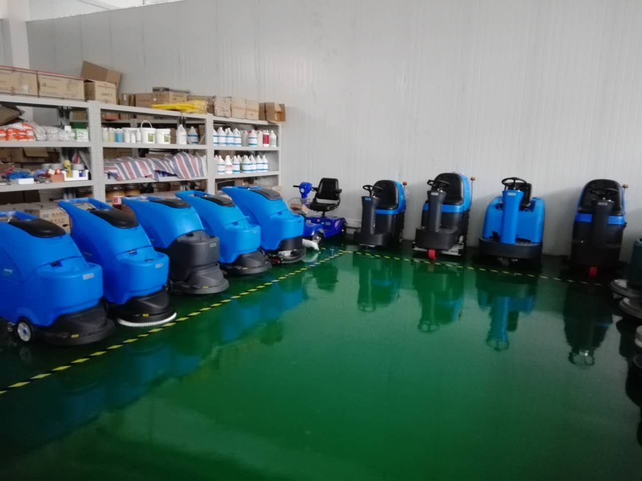 使用容恩洗地機(jī)效果你絕對(duì)想不到