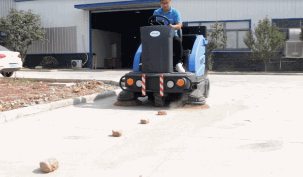 掃地車工作原理是什么？
