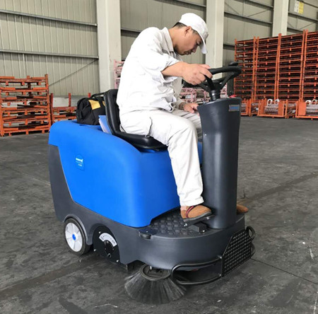 工廠用掃地機(jī)，掃地效果怎么樣？