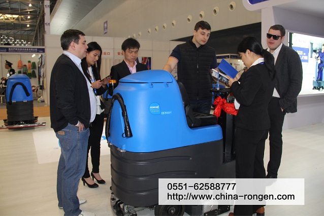 洗地機直銷的利害淺析